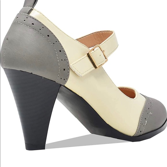 NEW Dora-2 Women's Round Toe Two Tone Mary Jane - Picture 3 of 3